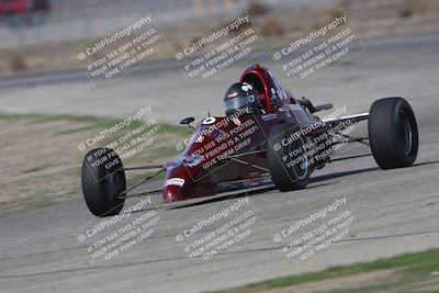 media/Oct-25-2025-CalClub SCCA (Sat) [[34c778dfbe]]/Group 6/Qualifying/